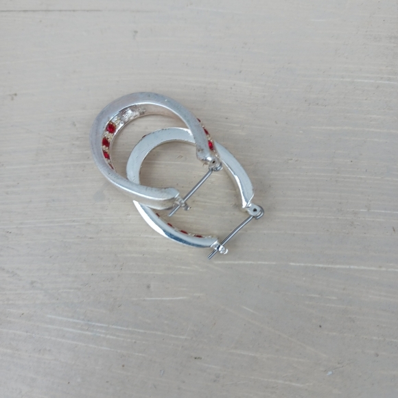 Modern Oval Silver Tone Red Rhinestones Hoop Earrings - Picture 3 of 5